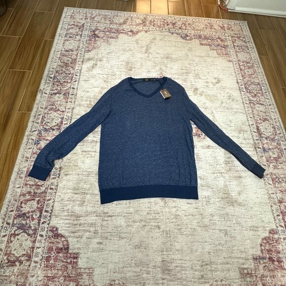 Hugo Boss Men's Slim Fit Navy V-neck  Knit Sweater Size XXL Brand New!! - Picture 1 of 6
